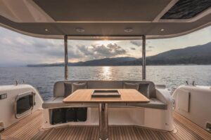 Absolute  Navetta 48