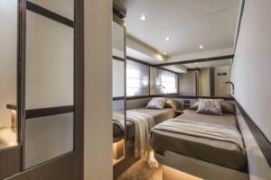 Absolute  Navetta 48