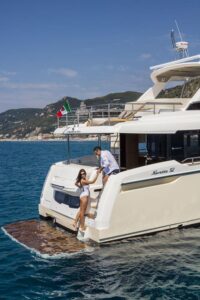 Absolute  Navetta 52