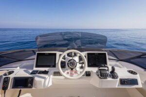 Absolute  Navetta 52