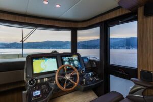 Absolute  Navetta 52
