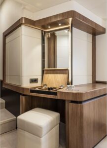 Absolute  Navetta 52