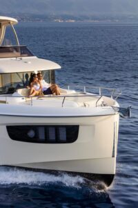 Absolute  Navetta 52