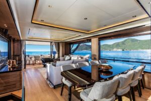 Absolute Navetta 73