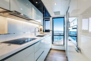 Absolute Navetta 73