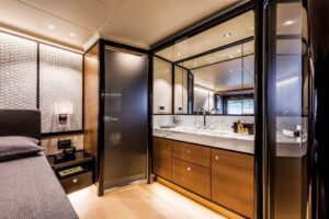 Absolute Navetta 73