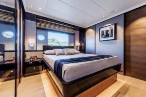 Absolute Navetta 73