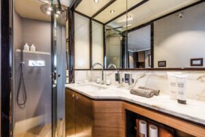 Absolute Navetta 73