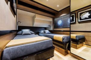 Absolute Navetta 73